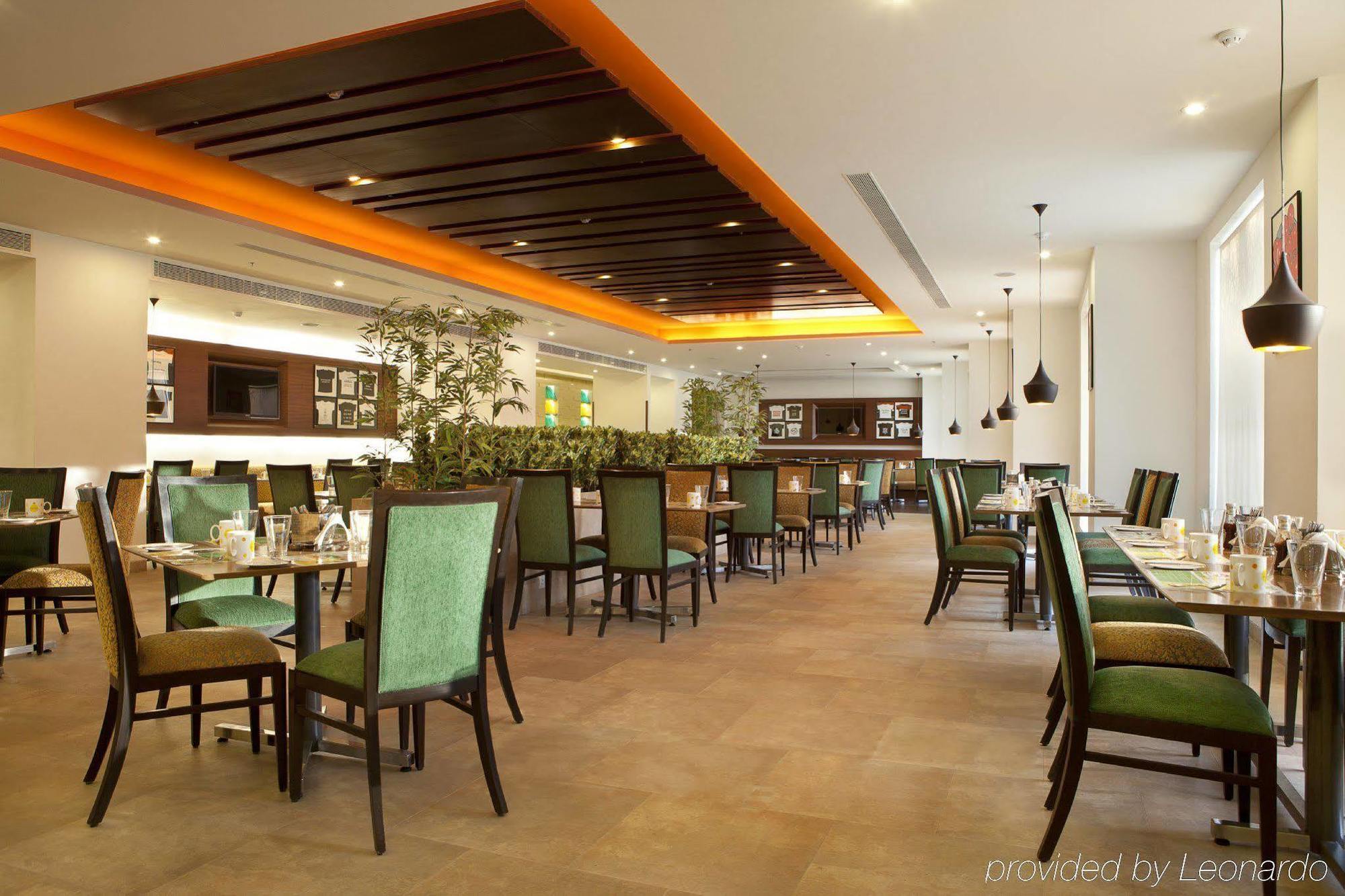 Lemon Tree Premier Hitec City Hyderabad Restoran gambar
